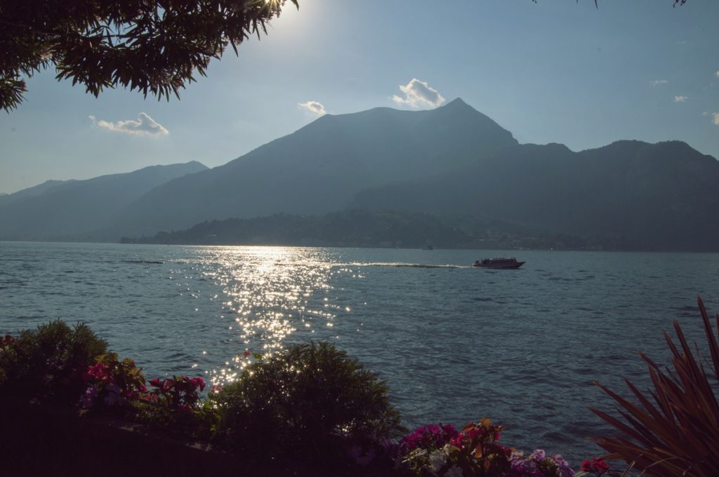 Trips  Lacul Como