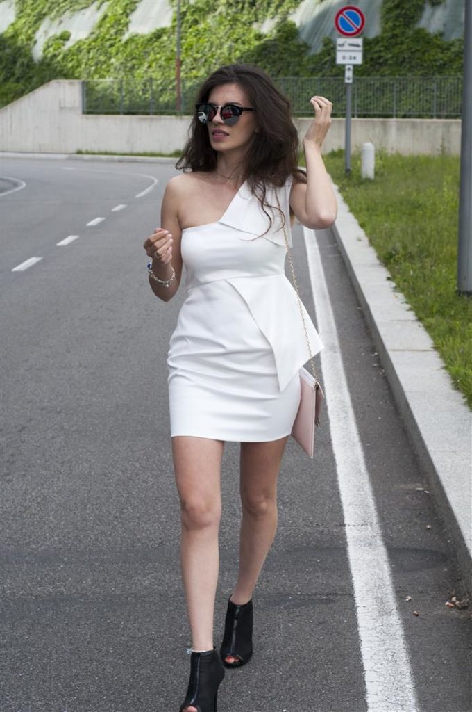 MY OUTFIT  White glamour dress