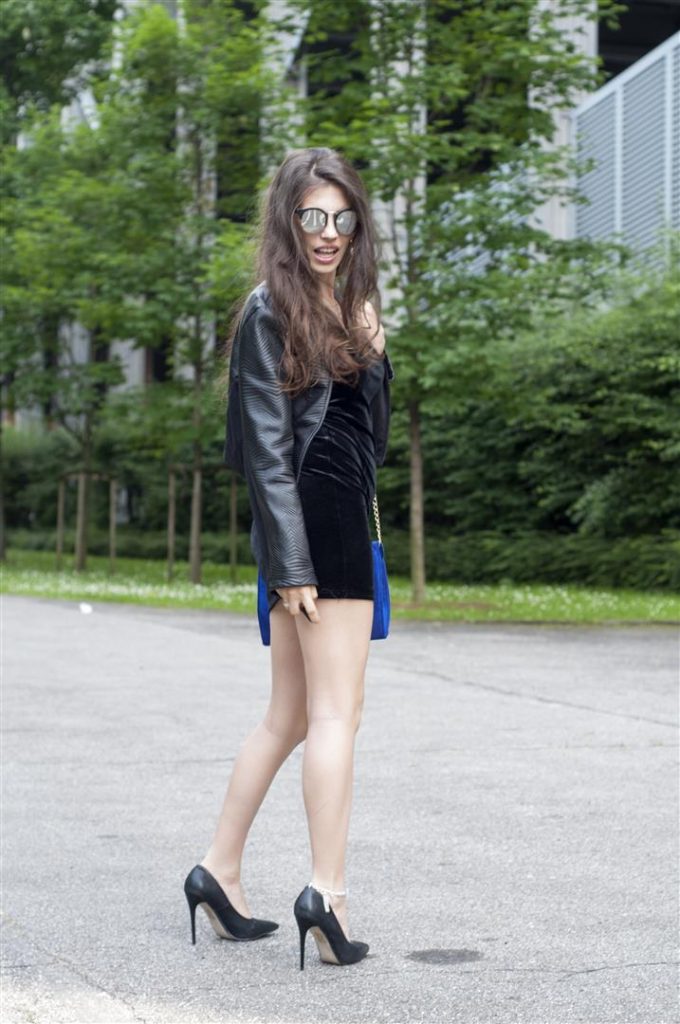 MY OUTFIT  Street Style: Black dress